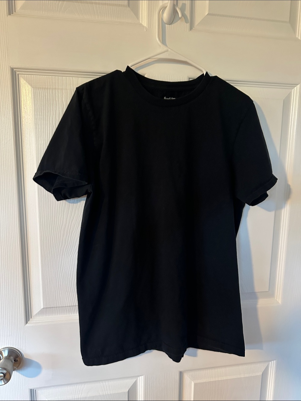 Goodfellow & Co Black Short Sleeve Crewneck T-Shirt